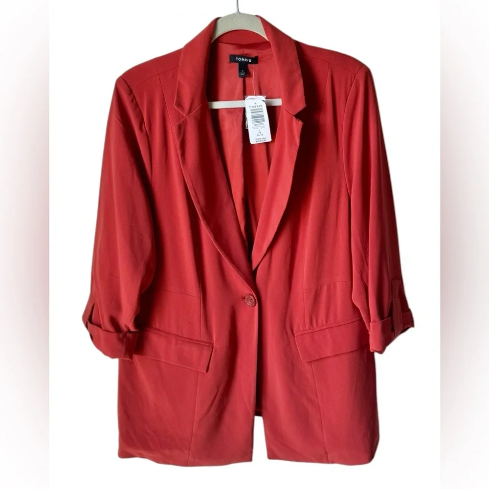 torrid red essential